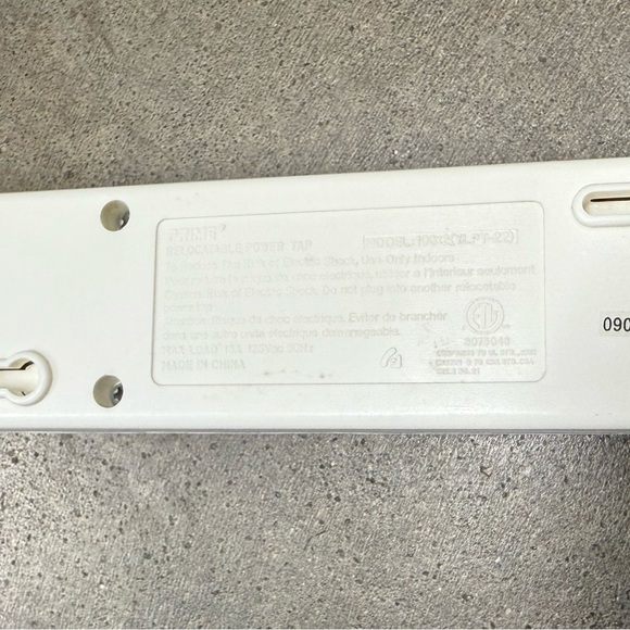 Vintage Surge Protectors APC NET7 RadioShack Prime Power Sentry Power Tap Lot - Picture 9 of 10